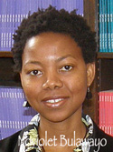 Photo of Noviolet Bulawayo